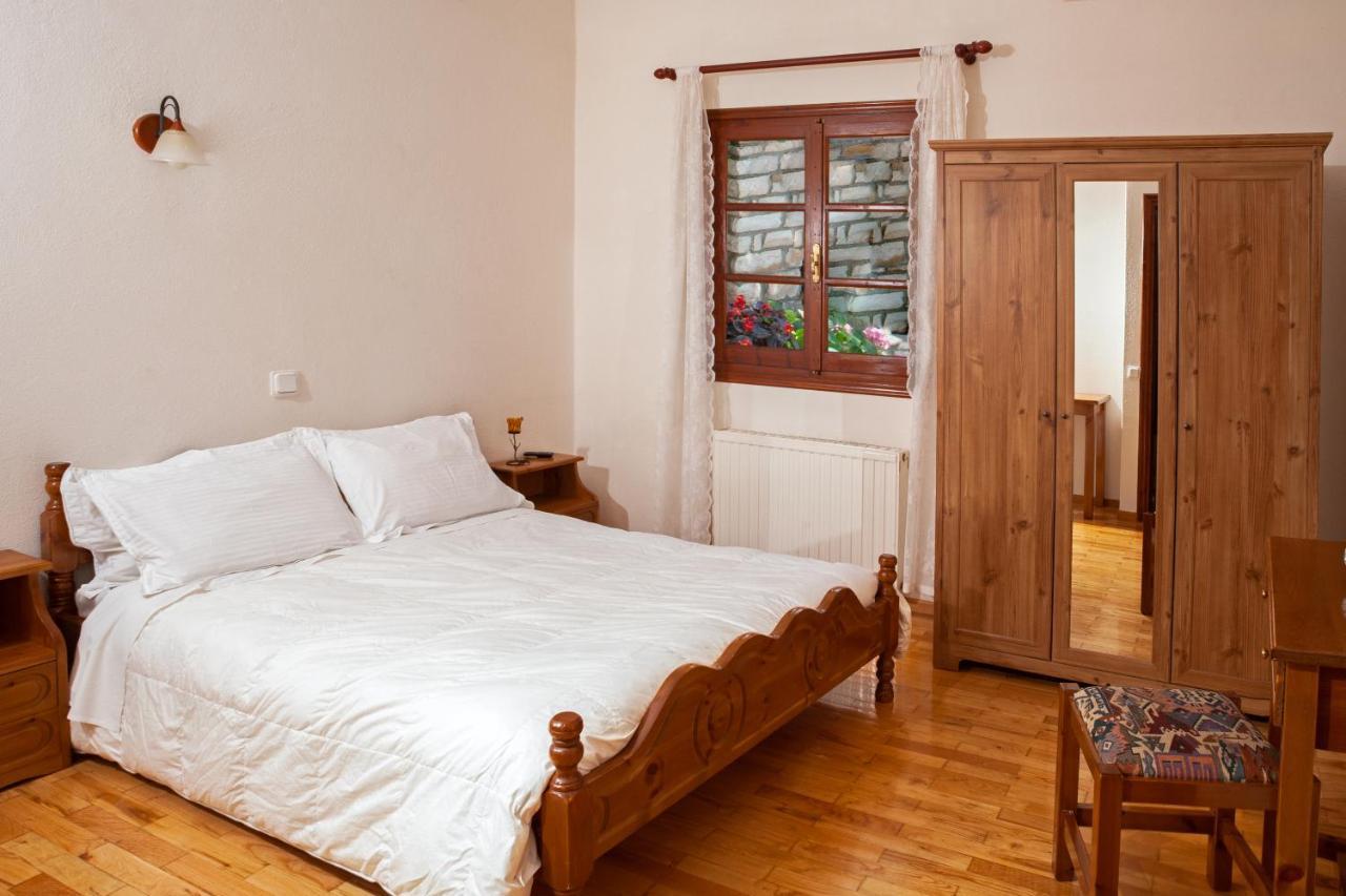 Elatos Country House Bed & Breakfast ปอร์เตเรีย ภายนอก รูปภาพ