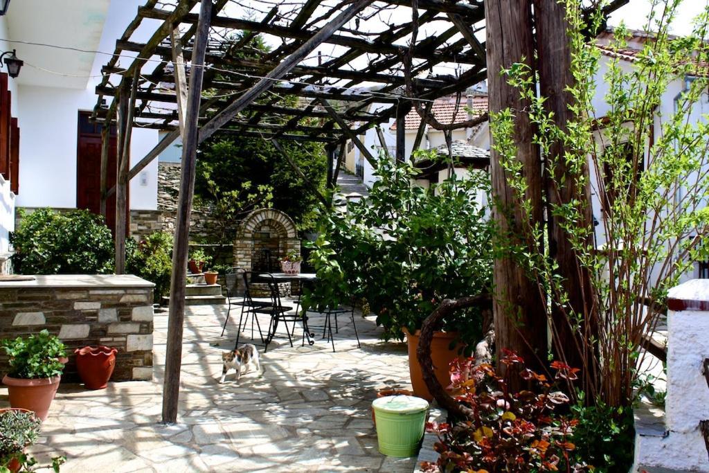 Elatos Country House Bed & Breakfast ปอร์เตเรีย ภายนอก รูปภาพ
