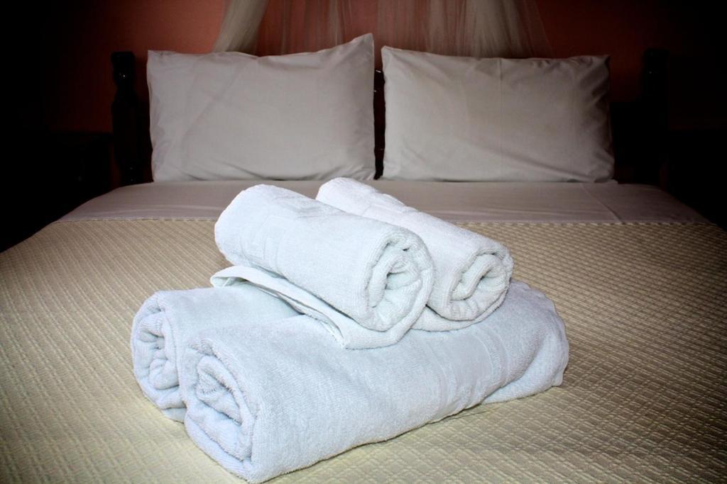 Elatos Country House Bed & Breakfast ปอร์เตเรีย ภายนอก รูปภาพ
