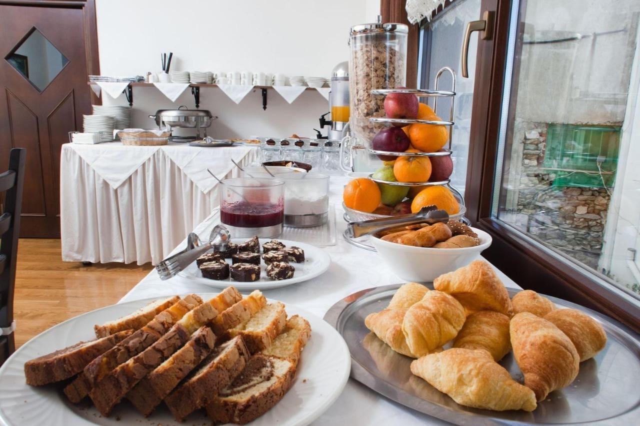 Elatos Country House Bed & Breakfast ปอร์เตเรีย ภายนอก รูปภาพ